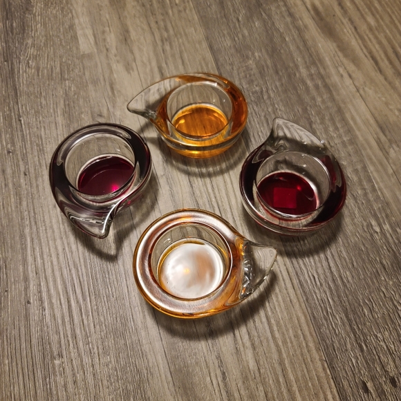 Partylite P8918 Set of 4 Groovy Tealight Holder Set 2 Red & 2 Orange NIB - Picture 1 of 5